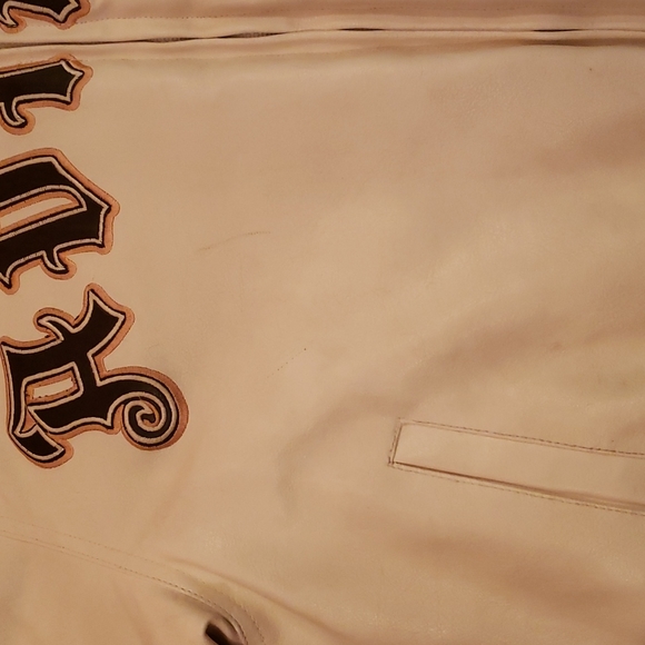 Avirex Leather Jacket size 10/12 (kids) - Picture 10 of 12